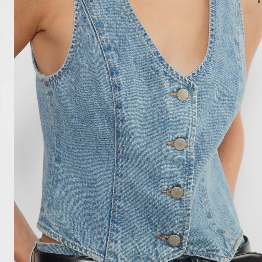 Denim Forum Button-Up 90’s Mia Vest